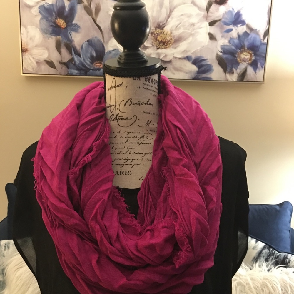 🌹NewDirectionsChevronPleatedInfinityLoopScarves - Picture 7 of 8
